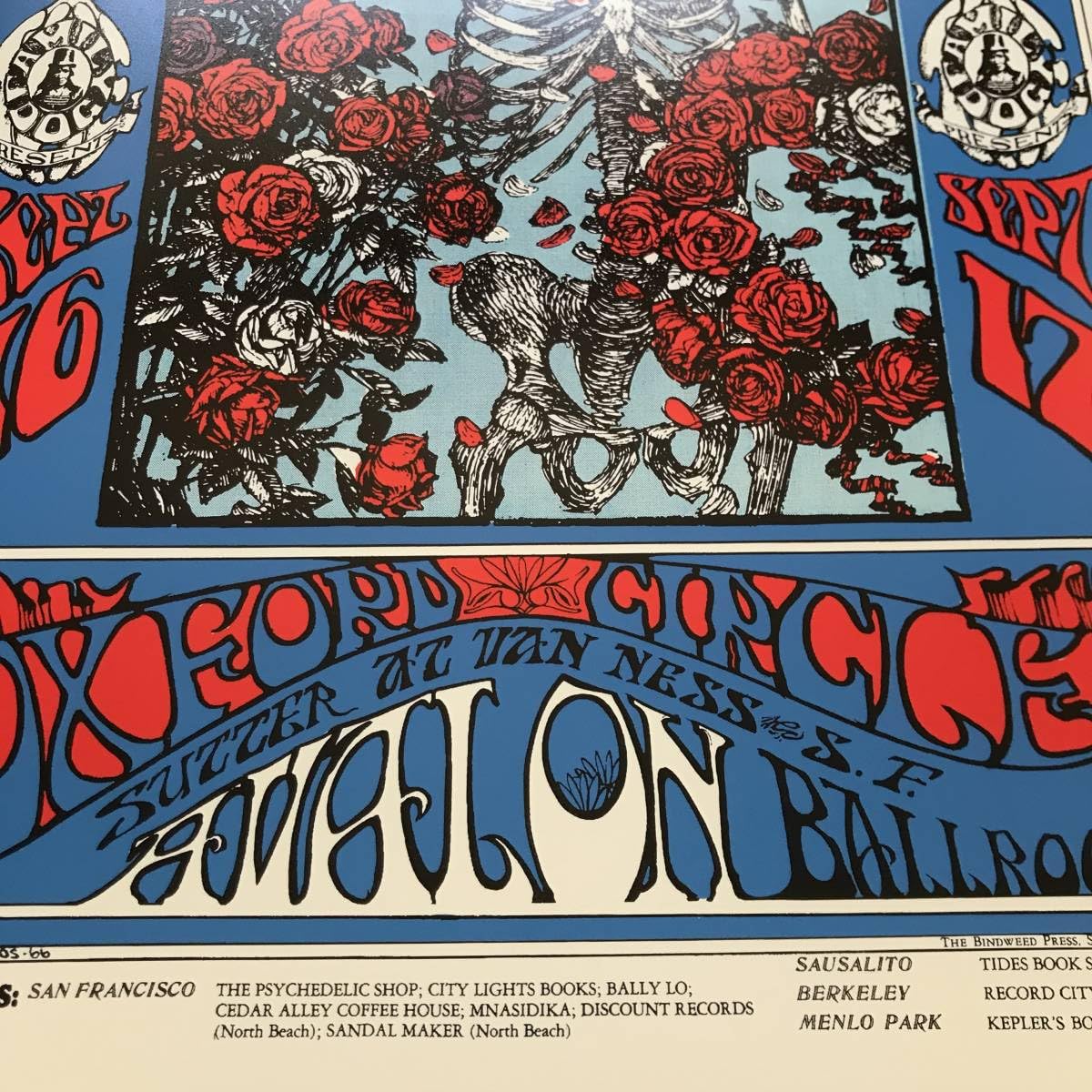 GRATEFUL DEAD グレイトフル・デッドポスター フロッキー1997年 Amazon.co.jp: グレイトフル・デッド 2017 アートポスター ゴールデン